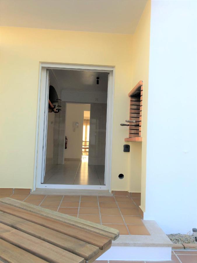 Appartamento Sea Avenue House - Center Baleal - Surfboard Included Ferrel  Esterno foto