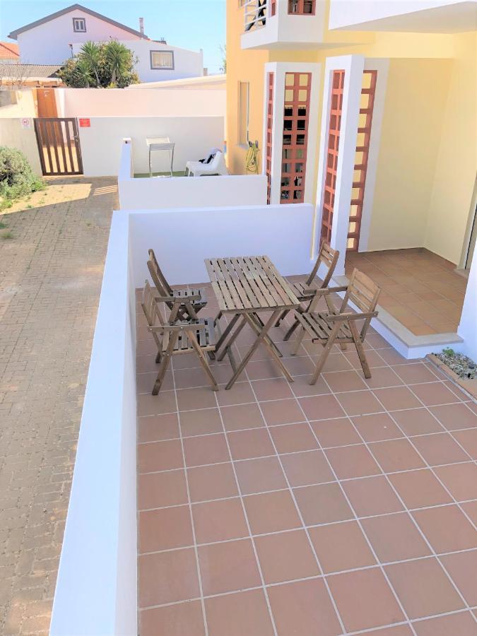 Appartamento Sea Avenue House - Center Baleal - Surfboard Included Ferrel  Esterno foto