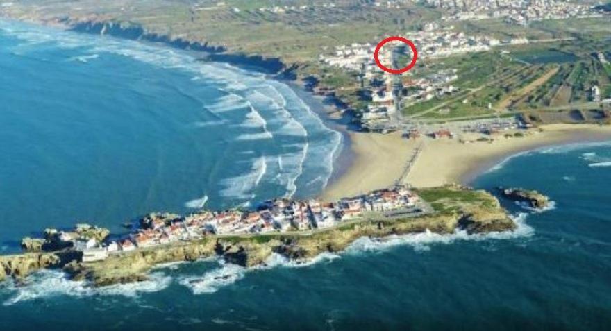 Appartamento Sea Avenue House - Center Baleal - Surfboard Included Ferrel  Esterno foto
